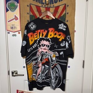 Modern 2022 BETTY BOOP Biker “Born to Ride” Limited Edition AOP (XL)